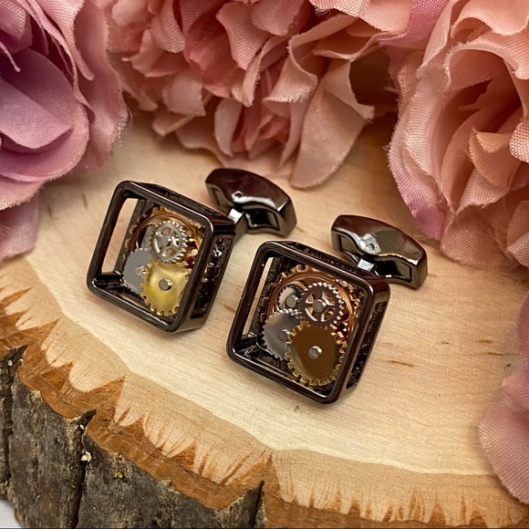 Steampunk Square Open Face Gunmetal Clock Gears Cufflinks - Picture 8 of 17